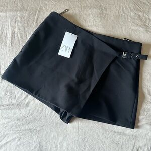 Zara Buckle Skort - NWT